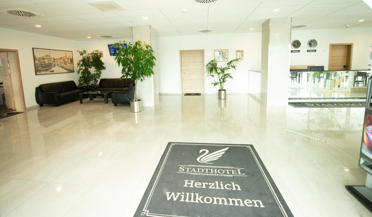 Stadthotel Donauwörth Esterno foto